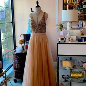Dress  nude rose gold